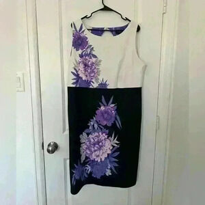 Lane Bryant Floral Purple Slvless Size 16 Dress